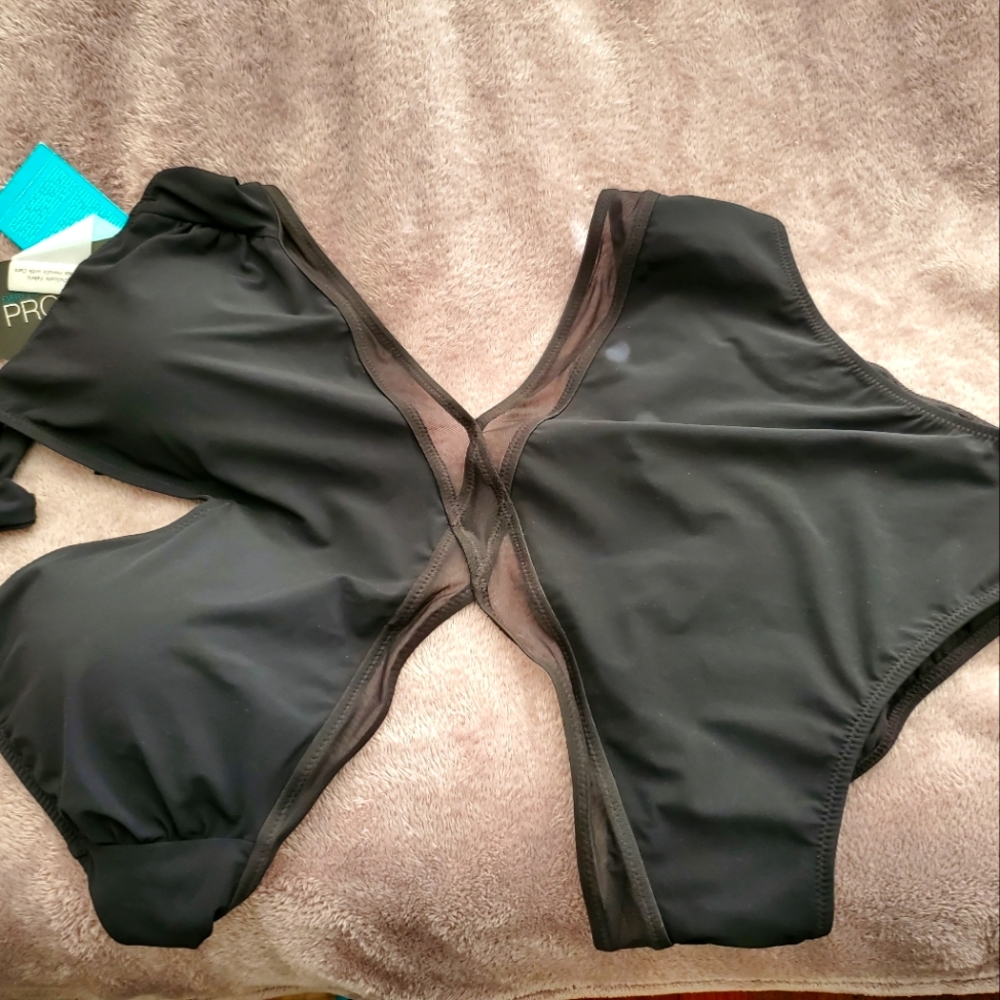 Bathing suit